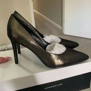 NIB nine west heels